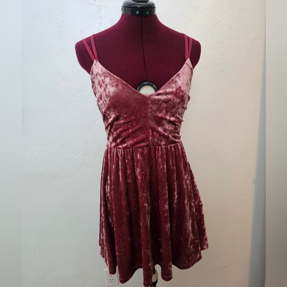 Velvet pink dress